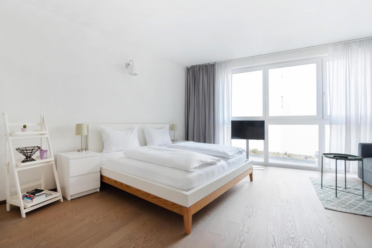 Quiet And Cozy Apartment Next To Mariahilfer Strasse And Naschmarkt With Ac, Minimum 30 Nights Wien Eksteriør billede